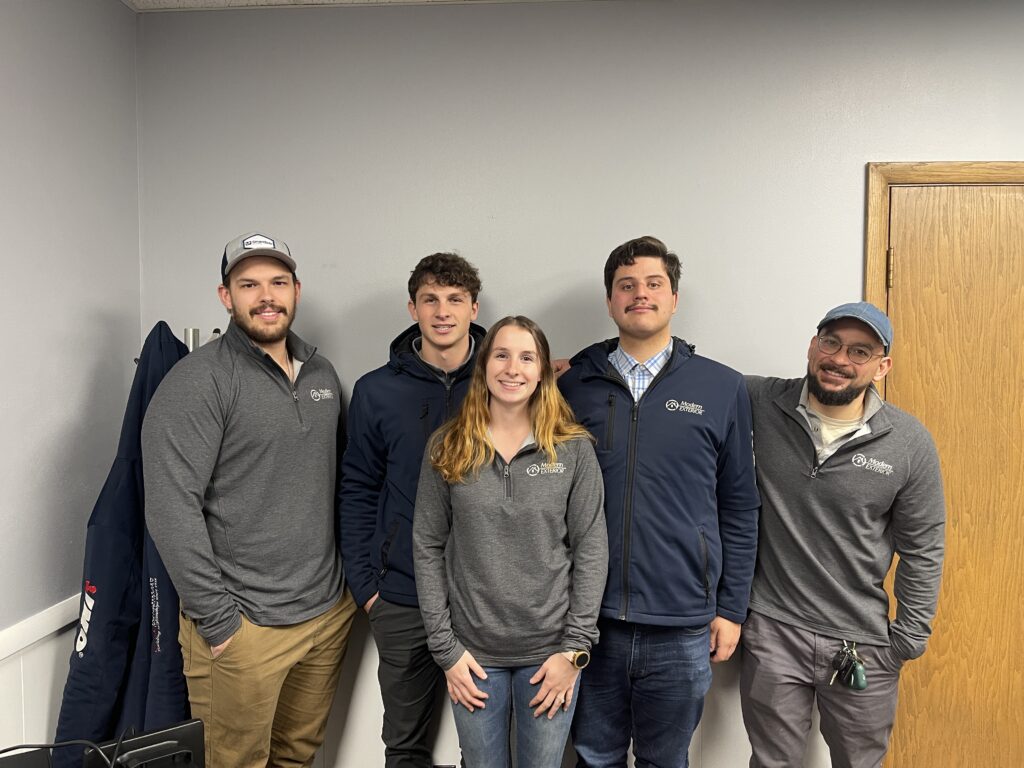 Roofing Contractor-Modern Exterior in Wisconsin