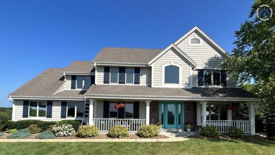 Roofing claim Roof, Roofing, Gutters, Gutter Repair, Siding, Siding Repair, Windows, Windows Repair, Roof Replacement, Free Qoute, Free Estimate Waukesha Wisconsin