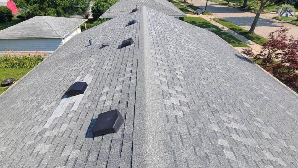 Wisconsin 3 Top Shingles, Roof, Roofing, Gutters, Gutter Repair, Siding, Siding Repair, Windows, Windows Repair, Roof Replacement, Free Qoute, Free Estimate, Wisconsin