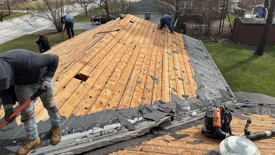 Wisconsin Roofing License Requirements - Roofing Company, Roof Replacement