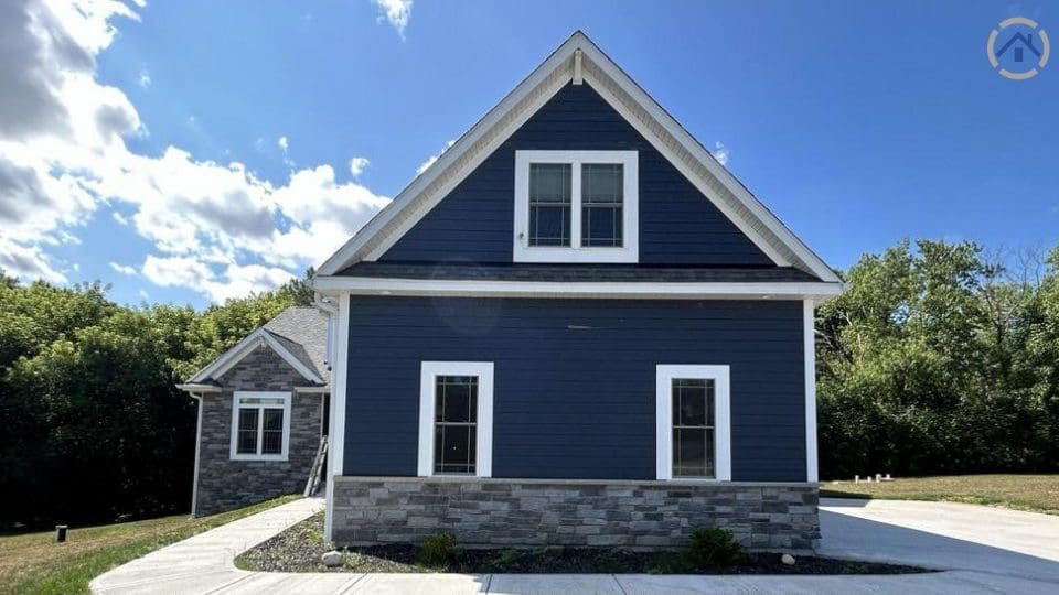 Wisconsin 3 Top Shingles, Roof, Roofing, Gutters, Gutter Repair, Siding, Siding Repair, Windows, Windows Repair, Roof Replacement, Free Qoute, Free Estimate, Wisconsin