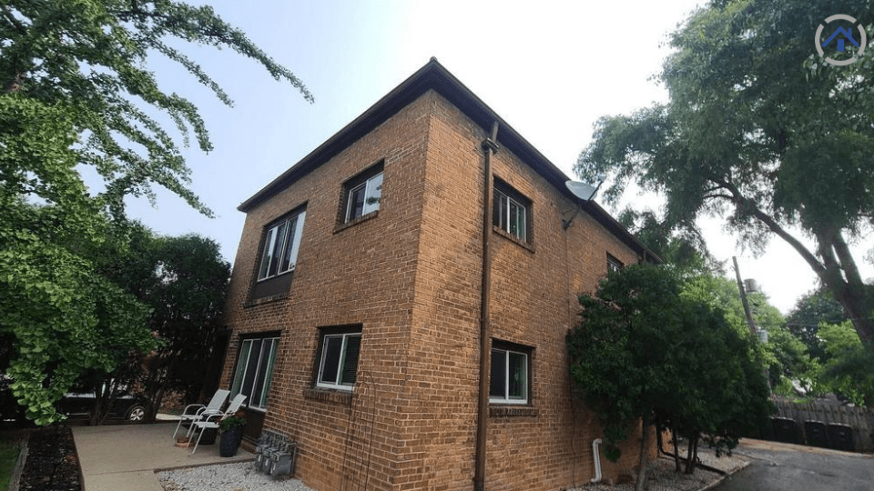 Roof Color, EPDM VS PVC ,flat roof problems, flat roof repair, flat roof issues, flat roof leak repair, modern exterior, roofing contractor, roofing expert, siding problems, siding problem, Roofing problem, roof problem, roof issues, roof issue, roof solution, roof replacement, roof maintenance, roofing specialist, roof damage repair, asphalt shingles, metal roofing, how to repair roof, affordable roofing, commercial roofing, residential roofing, quality roofing, gutter repair, gutter problem